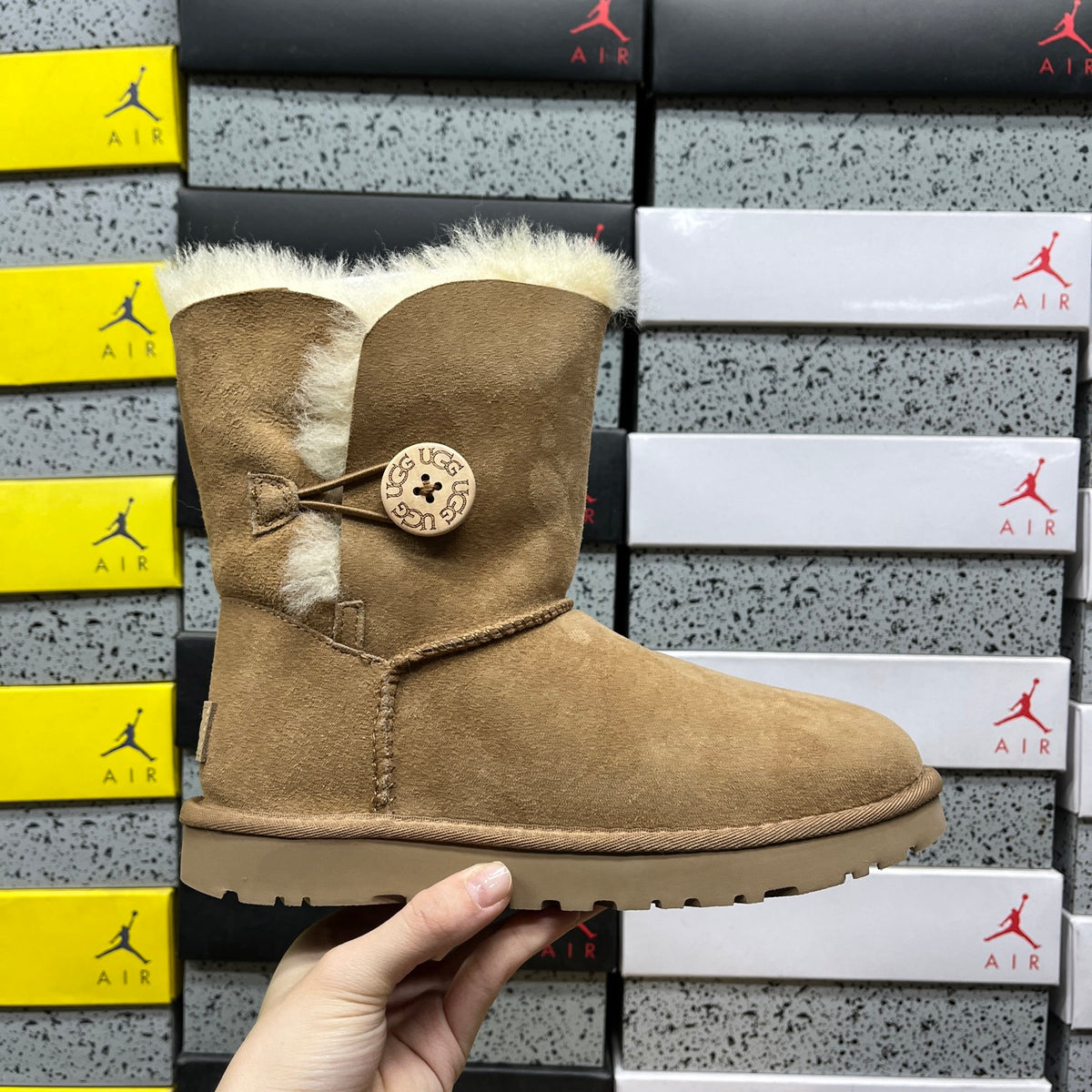 UGG Chestnut Single-Button Short Boots