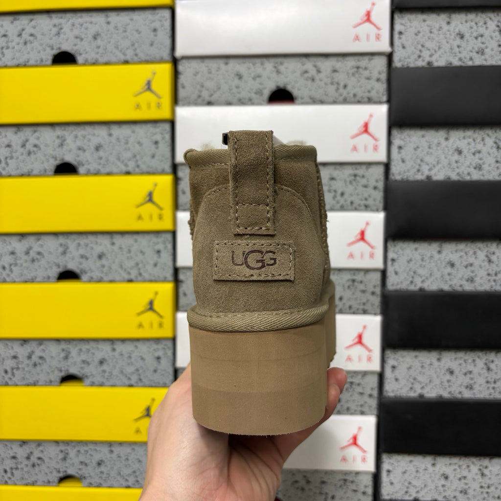 UGG Antelope Brown Platform Ankle Boots – 5 cm