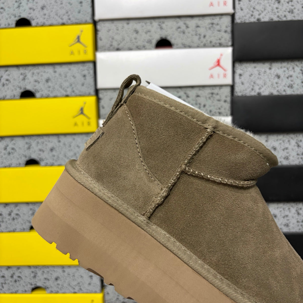UGG Antelope Brown Platform Ankle Boots – 5 cm