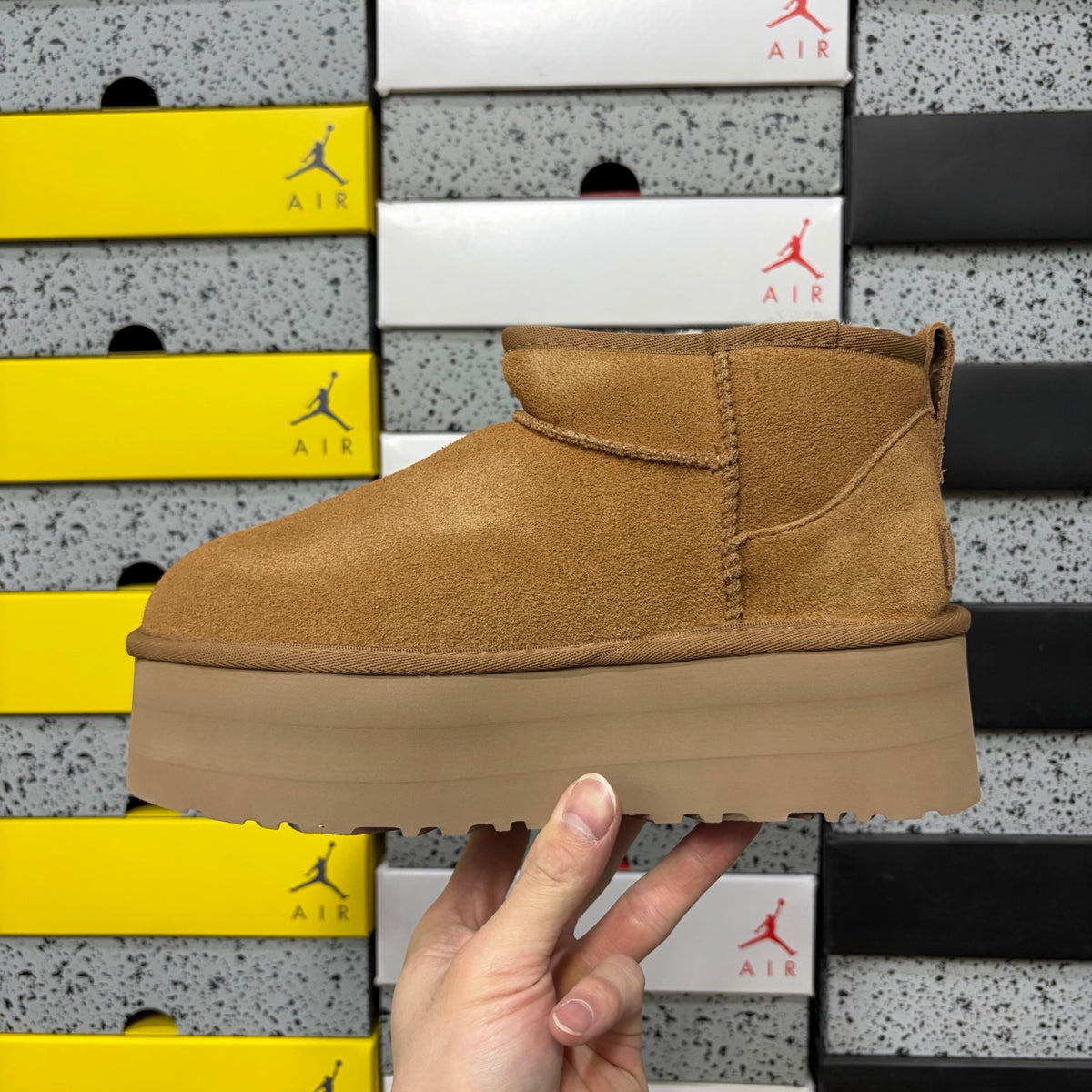 UGG Chestnut Platform Ankle Boots – 5 cm